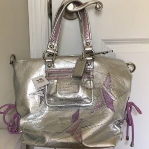 Coach silver leather bag with shoulder strap
